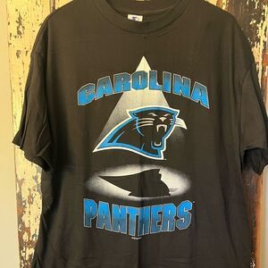 Vintage Starter single stitch  Carolina Panthers Men’s 1993 NFL T-shirt. Size XL